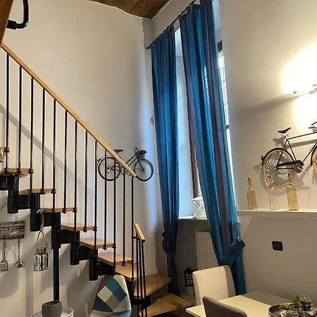 Bon Bon Apartment *
