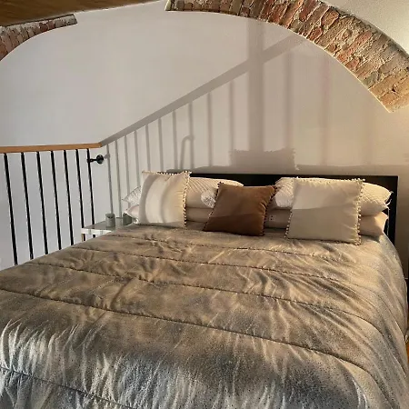Bon Bon Apartment *